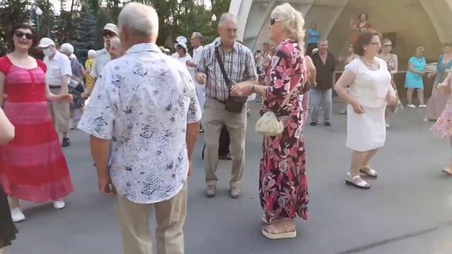 ЖИЗНЬ КАЗАЛАСЬ, КАК В РАЮ! ХАРЬКОВ ТАНЦЫ 2021 #харьков - 720