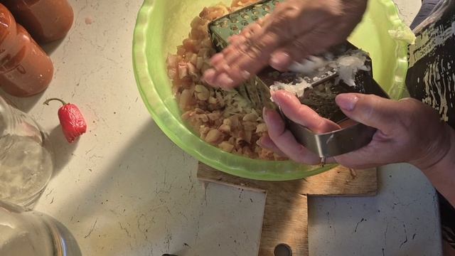 ХЛОПОТЫ НА КУХНЕ...