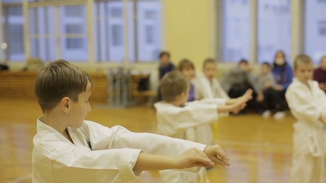 Папа года -2025. Номинация "Отцы - активные помощники образовательных учреждений".