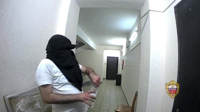 Задержан москвич, который вымогал 3 тысячи долларов США и намеревался поджечь квартиру потерпевшего