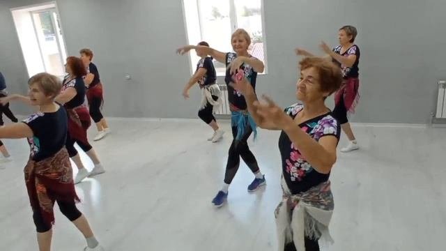 Занятия по танцедвигательной терапии