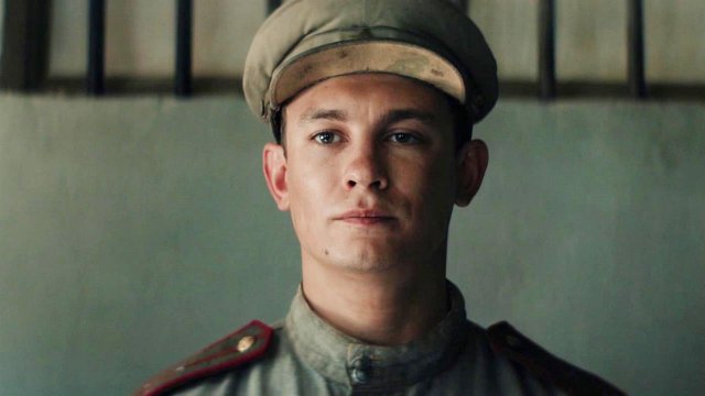 Исторический триллер "Август" в широком прокате: впечатления зрителей из разных регионов