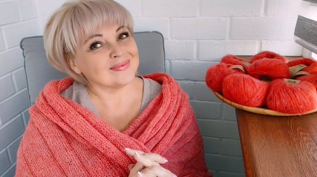 СНОВА СОБИРАЮСЬ НА ВСТРЕЧУ )