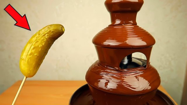 ШОКОЛАДНЫЙ ФОНТАН. Соленые огурцы и селедка. Челлендж. alex boyko