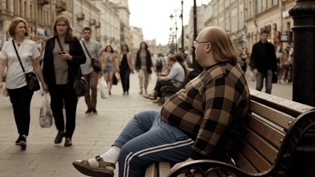 Игорь из Москвы. Невероятные приключения обычного человека 1 серия. Выходит непредсказуемо редко.