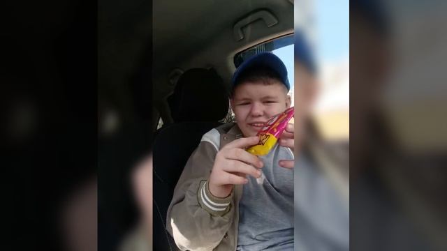 пробую странную еду