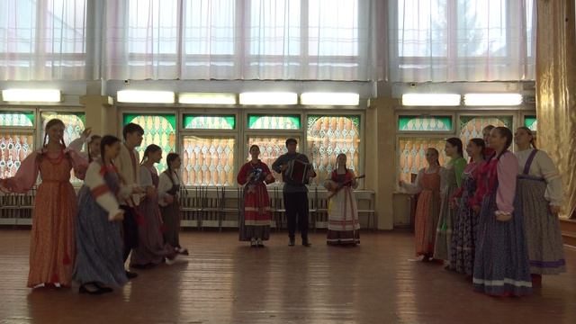 "Я сажу капустку" плясовая Самарской области, обр. худ. фольк. анс. "Журавушки" г.Сызрань