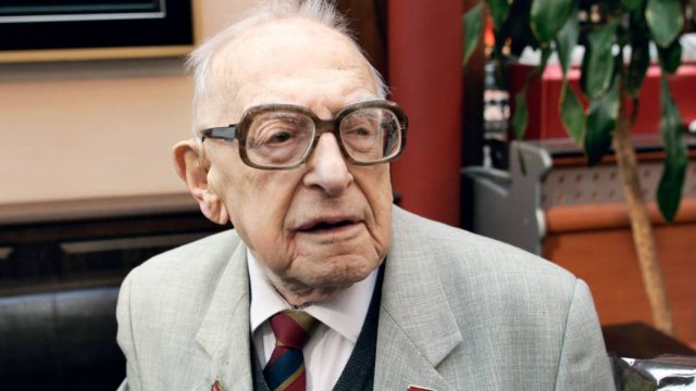 От Николая II до Путина: со дня рождения карикатуриста Бориса Ефимова прошло 125 лет