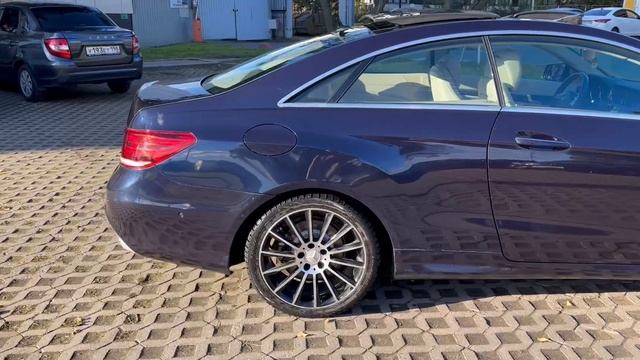 Mercedes-Benz E250