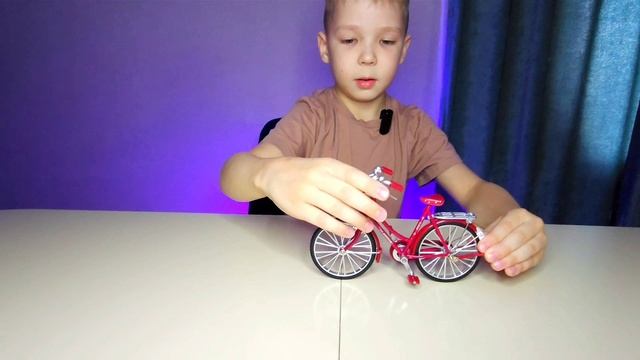 Обзор игрушечного детализированного велосипеда!!!