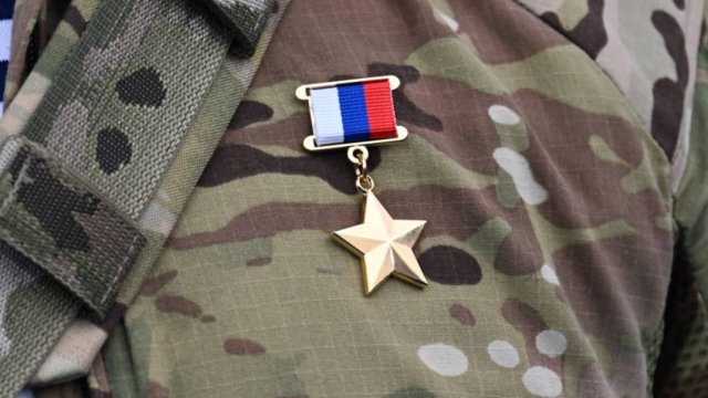 Вызвал огонь на себя: младший лейтенант Чирков посмертно получил звание Героя РФ