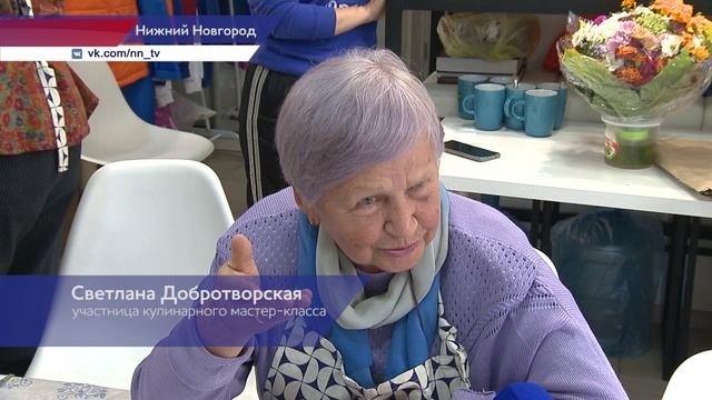 В соседском центре «МыВместе» прошёл кулинарный мастер-класс по приготовлению дерунов