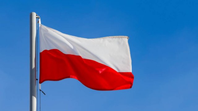 Продлевать будем: Польша продолжит оплачивать спутниковую связь для ВСУ