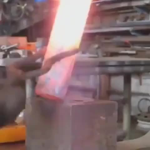 Самое надежное заклепочное соединение.