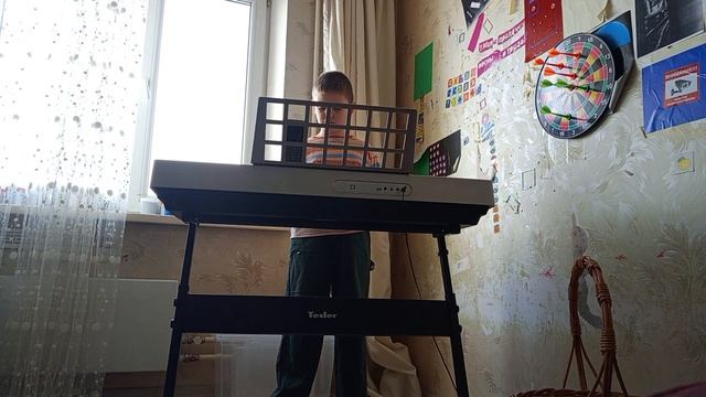 Синтезатор