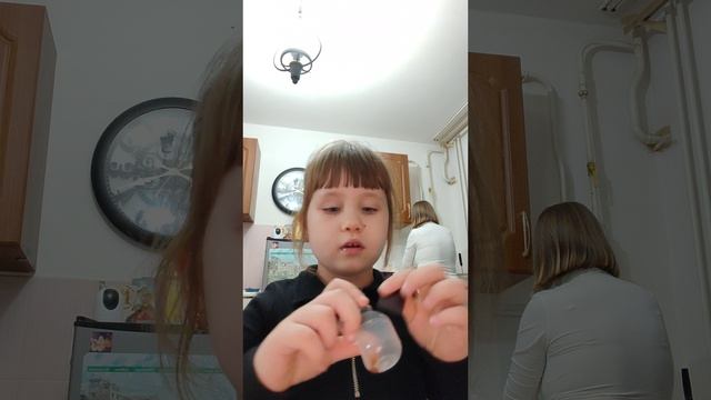 1000108402.mp4