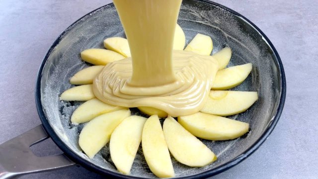 Яблочный пирог на сковороде, быстрый, легкий рецепт, восхитительный вкус яблочного пирога
