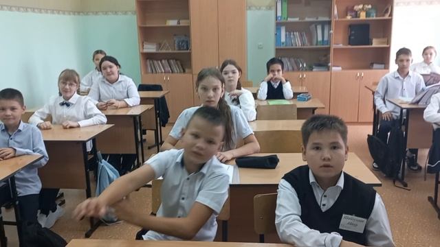 от 5в класса школы 1 космонавтам привет