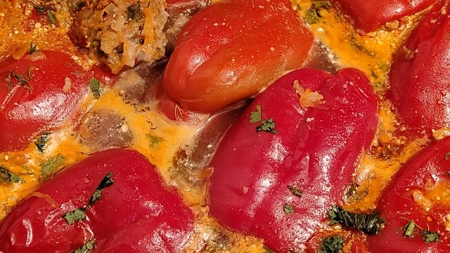 ХОРОШИЙ РЕЦЕПТ ВКУСНЫХ ФАРШИРОВАННЫХ БОЛГАРСКИХ ПЕРЦЕВ