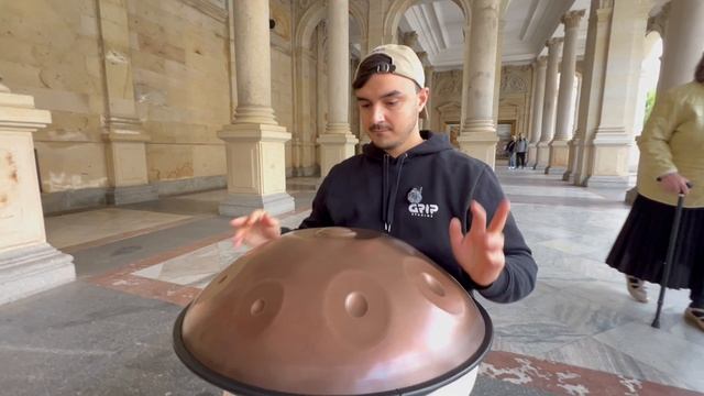 Чувственная игра на ханге