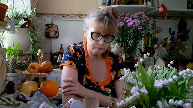 1000011743.mp4.🖋️🚀У КОГО ЖЕМЧУГ🦪МЕЛКИЙ,У КОГО СУП ЖИДКИЙ,ИНОГДА ЛУЧШЕ ПРОМОЛЧАТЬ МОИ БУДНИ 🖋️🚀