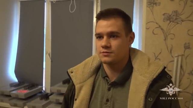 Жёсткое задержание телефонных мошенников