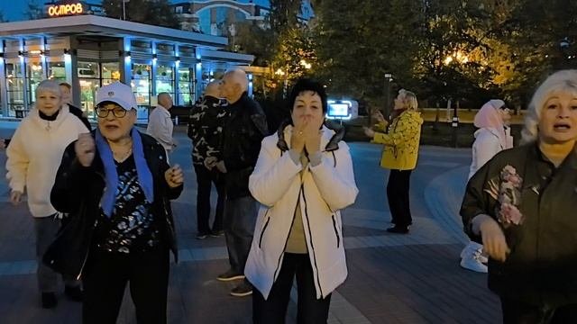 Я тебя целую в губоньки... 04.10.25...