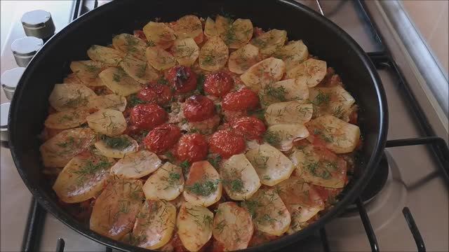 Картошка с мясом в духовке. РЕЦЕПТ ПРОЩЕ НЕ ПРИДУМАЕШЬ. БЕЗУМНО ВКУСНО!!!