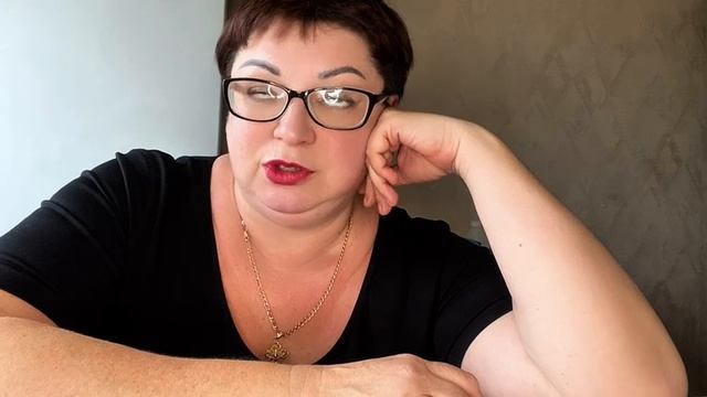 Пришла с работы, такая голодная, хорошо, что есть картошка/готовлю перекус перед ужином