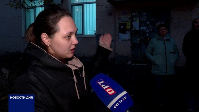 ЖИТЕЛИ ДОМА В ОРЕНБУРГЕ ПОЖАЛОВАЛИСЬ НА СВОЙ ПОДЪЕЗД