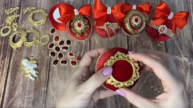 Делаю новогодние игрушки своими руками.