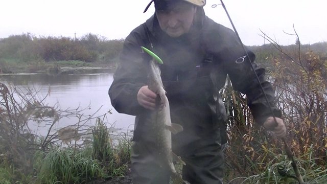 Вечерний променад на щуку Фильм 1-й Тренировка Спортсмена-любителя