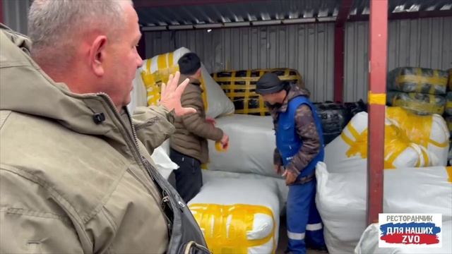 Батя, Олеся и Анюта на связи из Москвы. ❤️Приехали «штурмовать» торговые ряды. 🔥