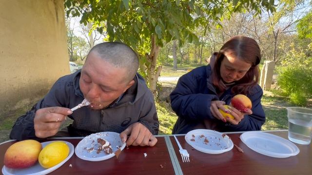 Шкрек простив Феоны заруба влюбленных.Кто быстрее съест торт лимон яблоко получит приз