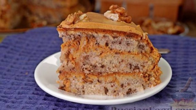 Классический вкус выпечки с душой. ОРЕХОВЫЙ ТОРТ С ВАРЁНОЙ СГУЩЁНКОЙ