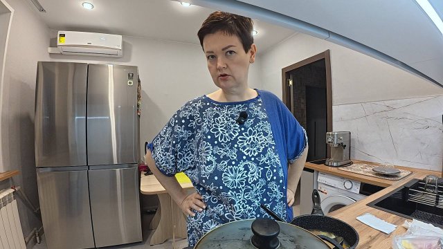 На душе ТОСКА, хочется волком ВЫТЬ! Вовану ПОФИГ на меня, устала от его НАПЛЕВАТЕЛЬСКОГО отношения!