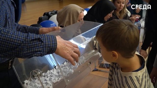 В Каспийске распределили квартиры для переселенцев из аварийного жилья