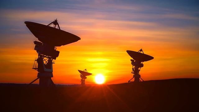 Reverse_1037597798-hd