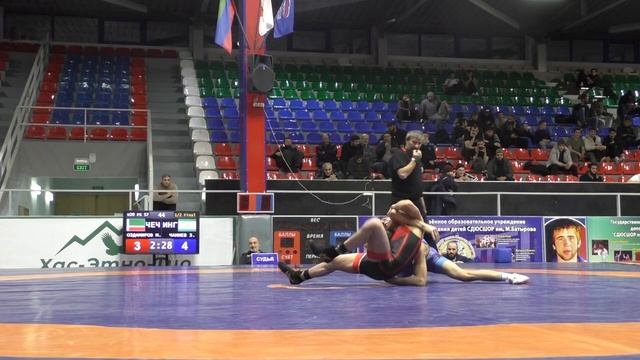 М-Салях Оздамиров (Чечня) - Зелимхан Чаниев (Ингушетия)