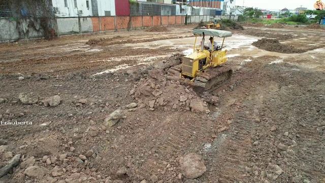 Строительство, засыпка, начало работ