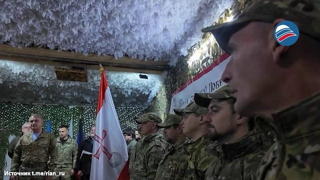 Бывшие военнослужащие Украины, перешедшие на сторону России, награждены в ДНР
