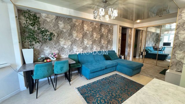 Продается теплая и уютная квартира для вашей семьи.