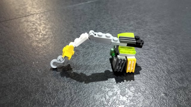 Как сделать трансформера подъёмный кран из Лего (самоделка)
