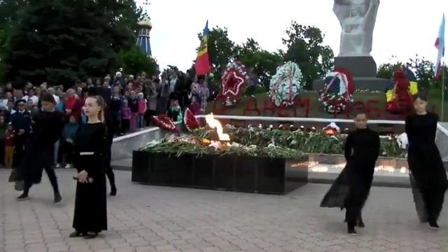 Детям Донбасса