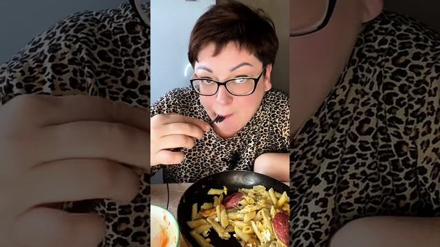 А вы такое любите ⁉️/Мой шикарный перекус перед обедом, а обед будет на работе/Мукбанг