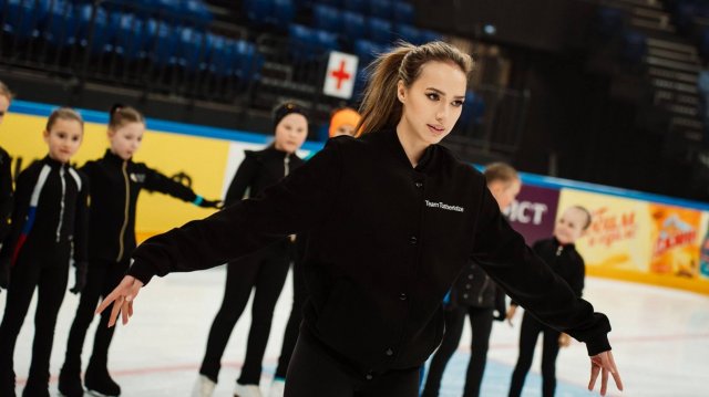 Алина Загитова может стать тренером и развод Оксаны Самойловой.