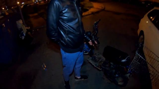 Как_я_зарабатываю_лазая_по_мусоркам_Питера_Dumpster_Diving_RUSSIA