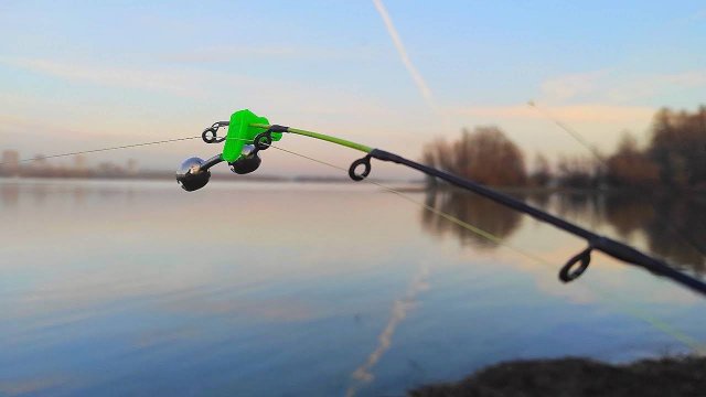 ТАКОГО НЕ БЫЛО ДАВНО! Кто Клюёт в Устье МИКРОРЕЧКИ? Рыбалка 2025!