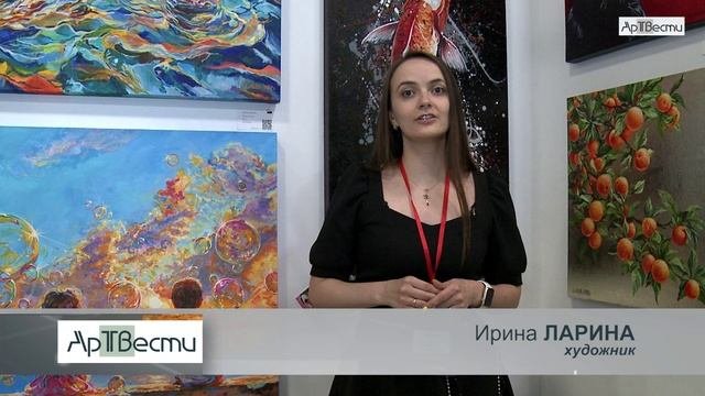 Художник Ирина Ларина на интерьерной выставке "Русский дом"