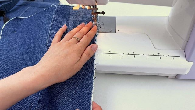 Какой рюкзак можно сделать из старой пары джинс